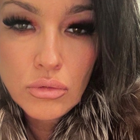 Shows!!!!! “Liked To Be Notified of My Live Show”. Give away. - Picture 2 of 16